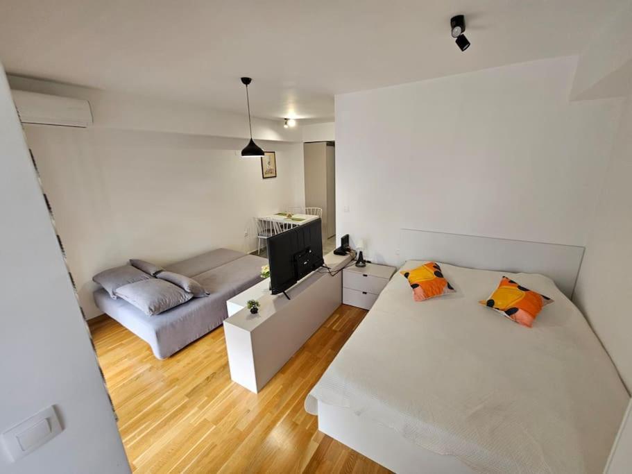 Milo Apartment Скоп'є Екстер'єр фото