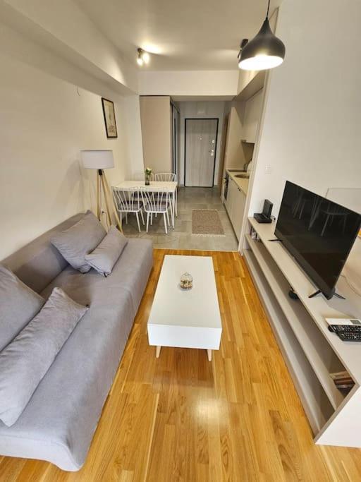 Milo Apartment Скоп'є Екстер'єр фото
